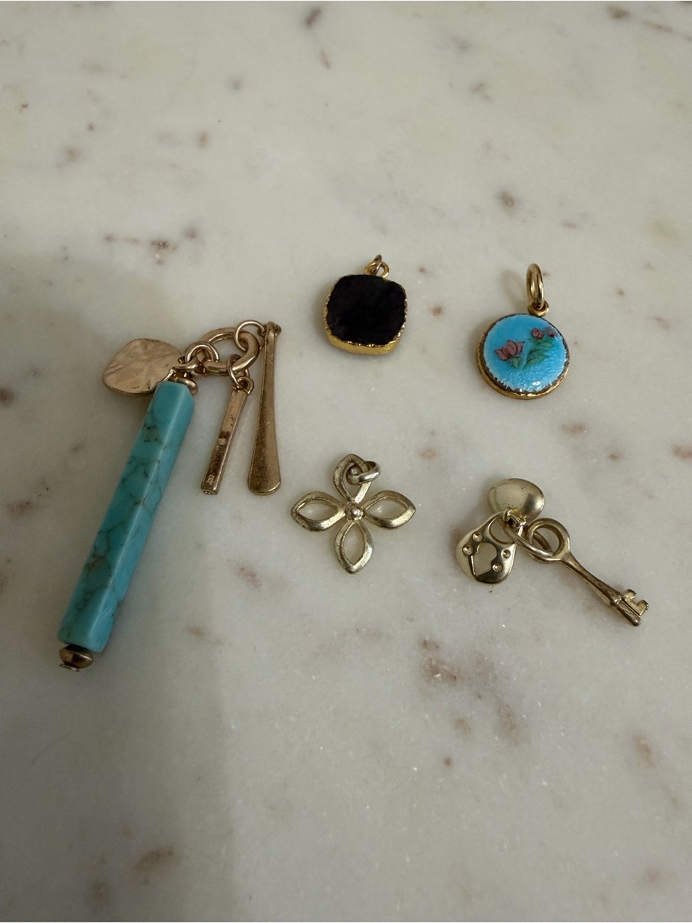 Miscellaneous necklace charms (5)